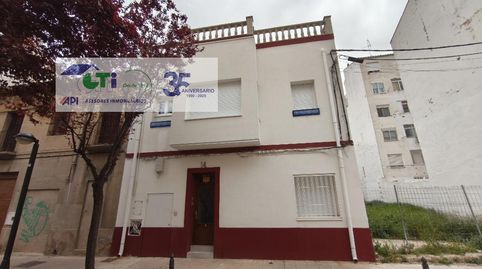 Foto 2 de Casa o chalet en venta en Calle Figueras, Las Fuentes, Zaragoza Capital