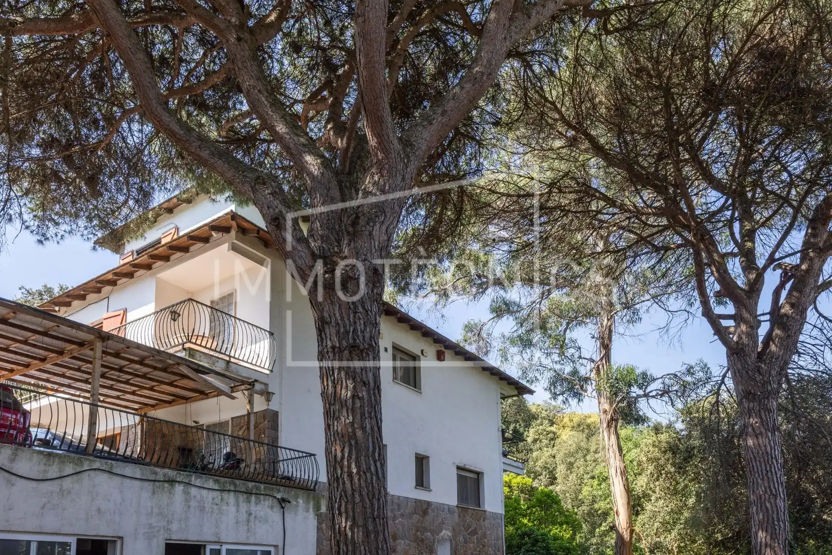Vista exterior de Casa o chalet en venta en Llinars del Vallès con Aire acondicionado, Calefacción y Alarma