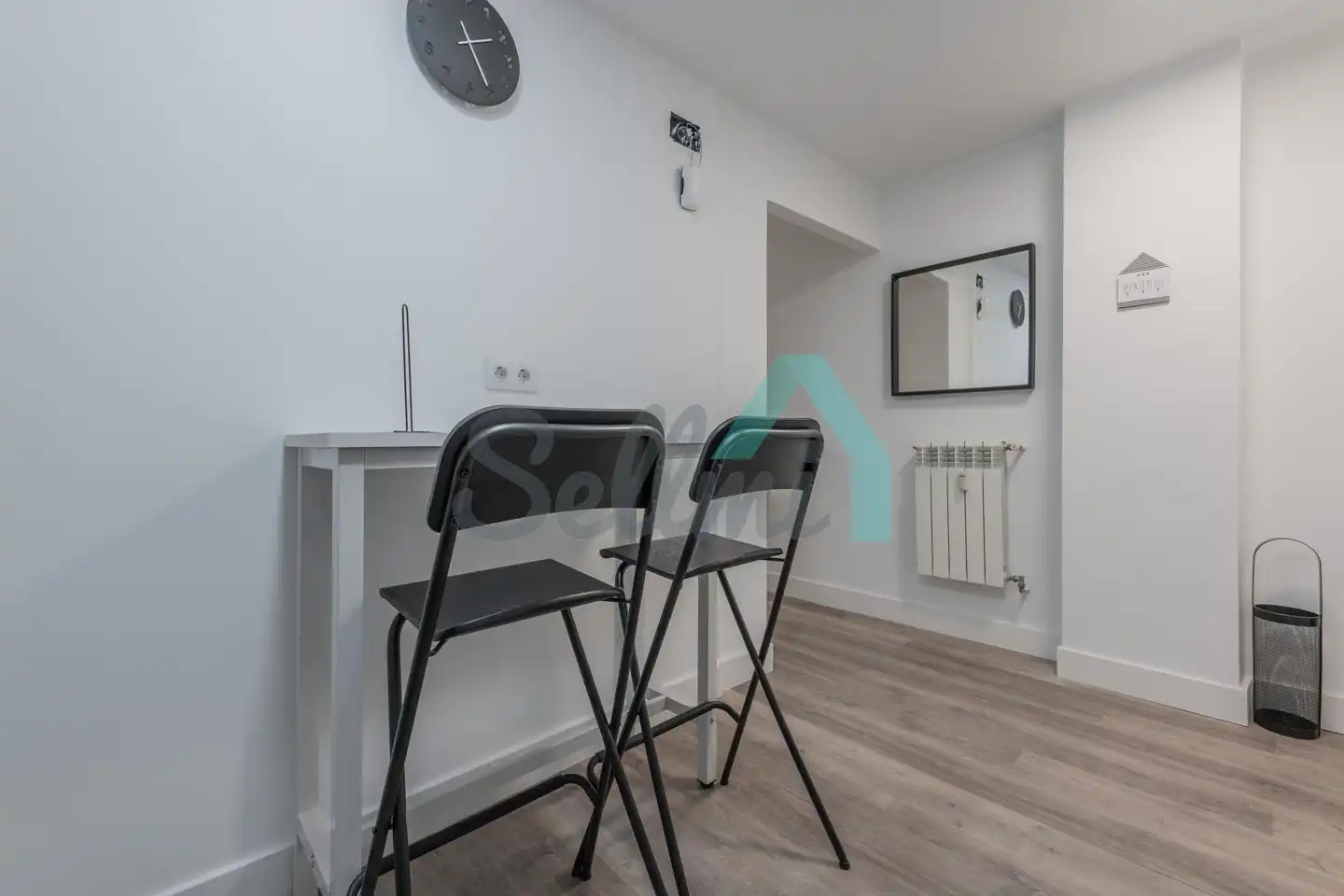 Habitación de Piso para compartir en Oviedo  con Calefacción y Amueblado