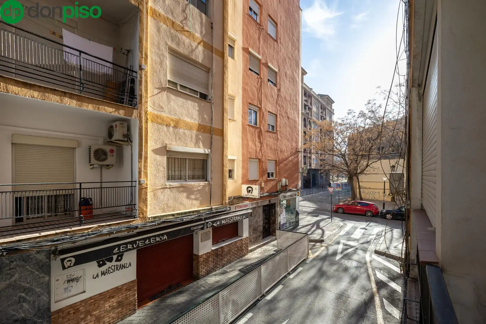 Exterior view of Flat for sale in Granada  with Terrace and Balcony