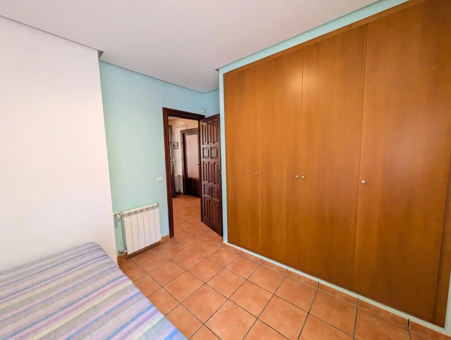 Schlafzimmer von Haus oder Chalet zum Verkauf in Gandia mit Heizung, Privatgarten und Terrasse