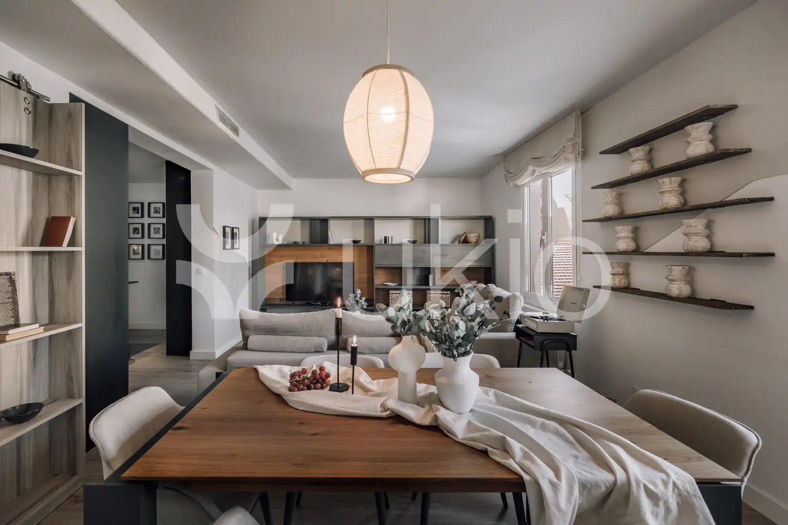 Sala d'estar de Apartament de lloguer en Madrid amb Aire condicionat, Calefacció i Moblat