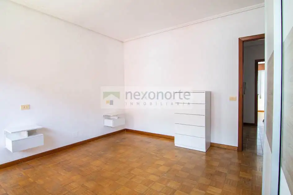 Habitación de Piso en venta en As Pontes de García Rodríguez  con Terraza, Trastero y Balcón