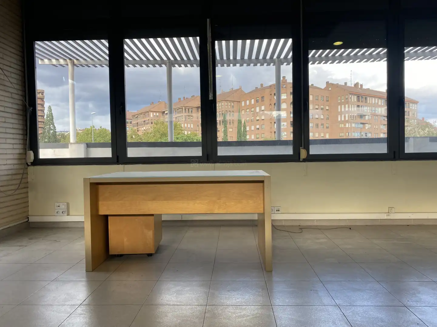 Local de lloguer en  Logroño