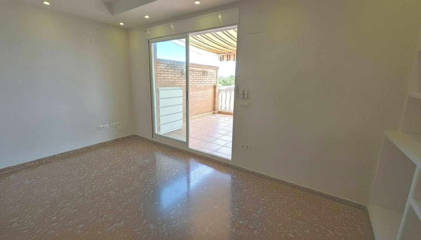 Attic for sale in  MARE DE DEU DEL PILAR, El Alborgí