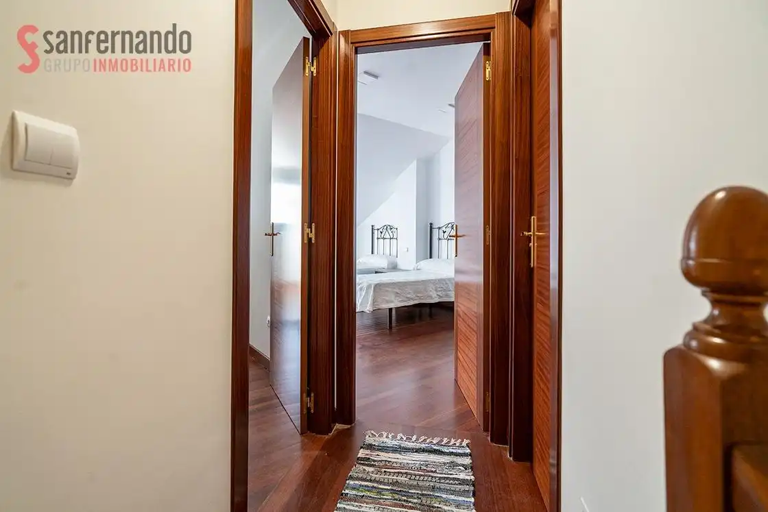 Dúplex en venta en Torrelavega  con Calefacción, Trastero y Balcón