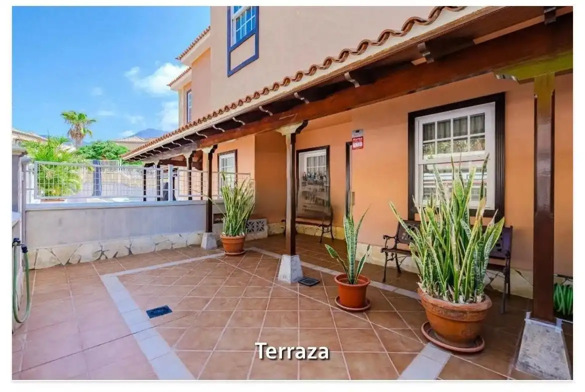 Casa con piscina en venta en Casco Urbano, imagen 3
