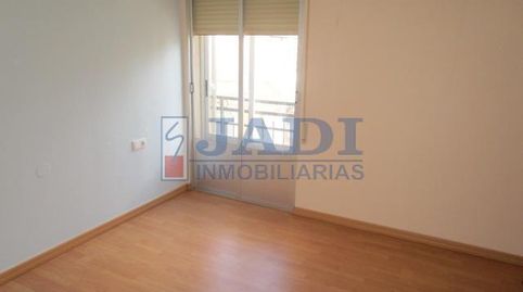 Foto 4 de Piso en venta en Valdepeñas, Ciudad Real