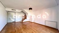 Living room of Duplex to rent in Arganda del Rey  with Air Conditioner, Heating and Terrace