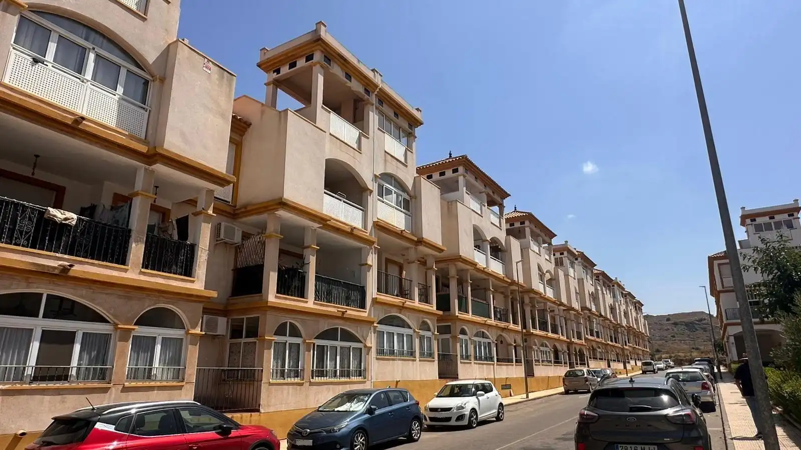 Vista exterior de Àtic en venda en La Unión amb Terrassa, Balcó i Piscina comunitària
