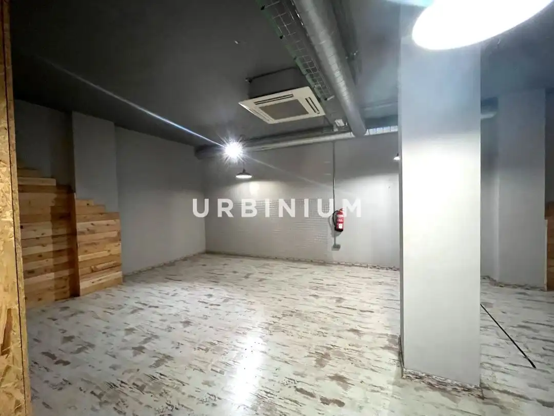 Local comercial en alquiler en Centre - Barri Vell, imagen 9