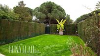 Jardí de Casa o xalet en venda en Gavà amb Aire condicionat, Calefacció i Jardí privat
