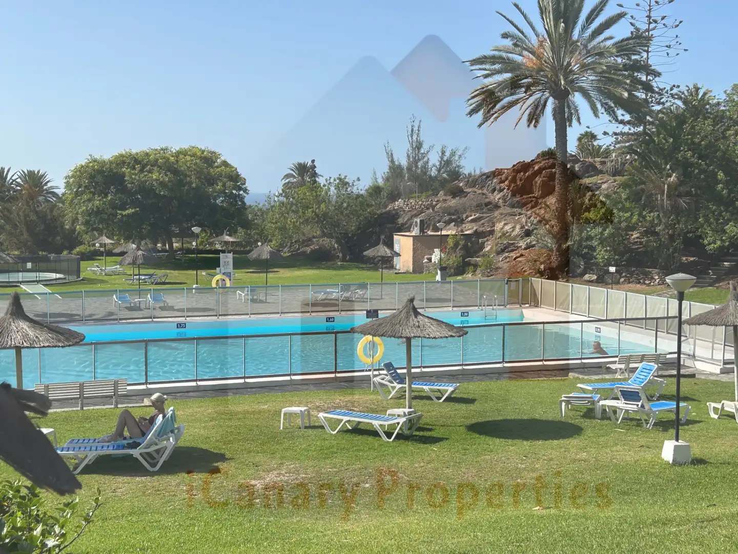 Schwimmbecken von Wohnungen zur Miete in San Bartolomé de Tirajana mit Klimaanlage, Terrasse und Möbliert