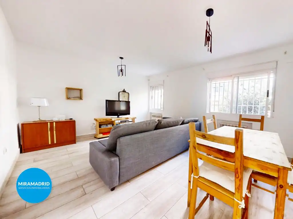Sala de estar de Planta baja en venta en Madrid