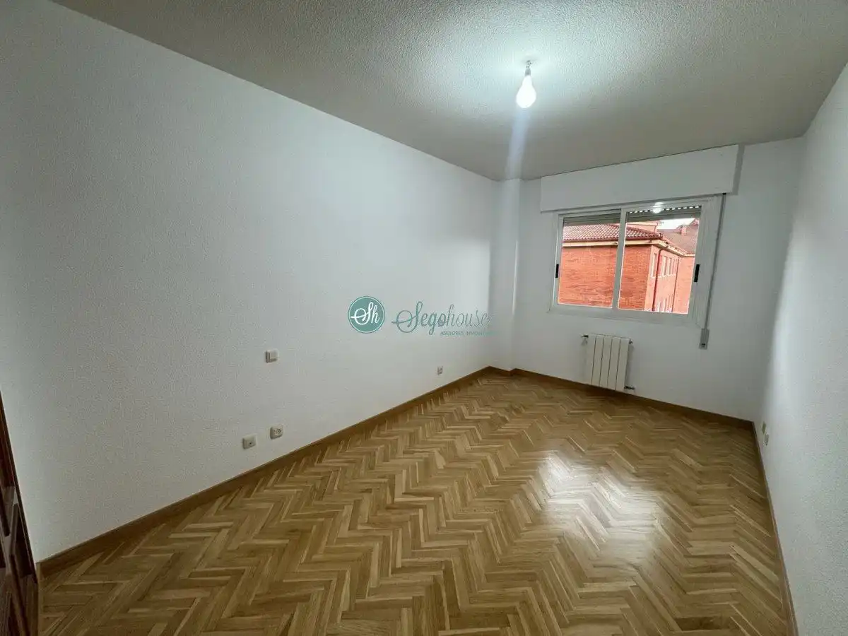 Piso con ascensor en venta en Vía Romana, imagen 32