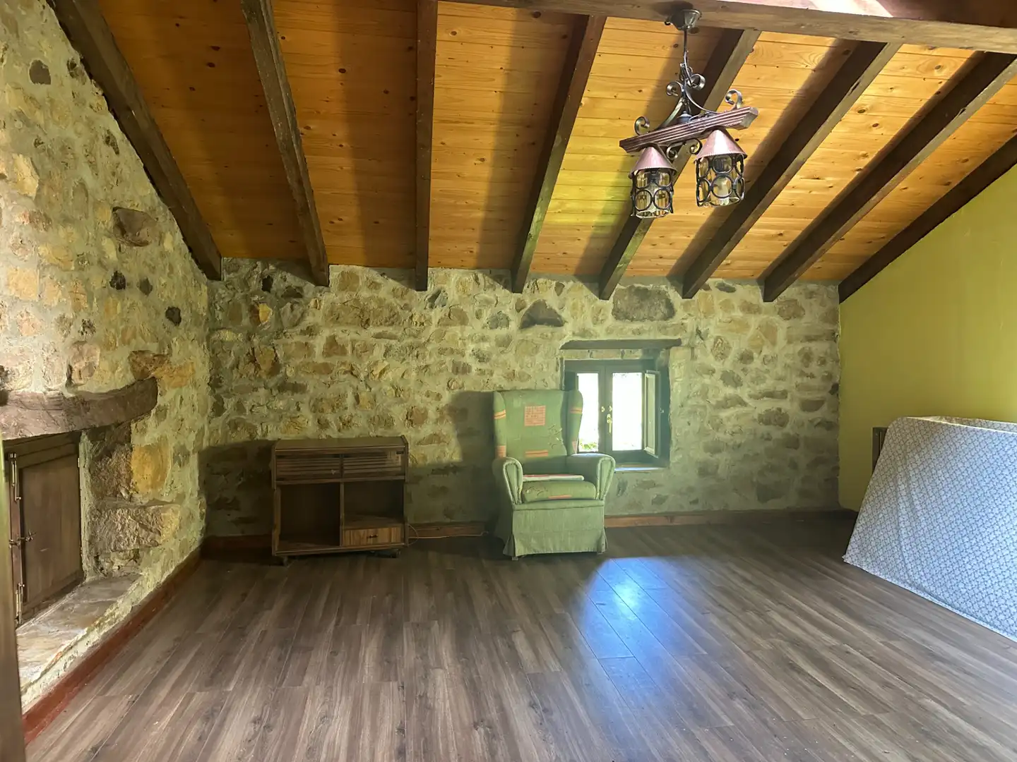 Casa con jardín en venta en Corvera de Toranzo, imagen 2