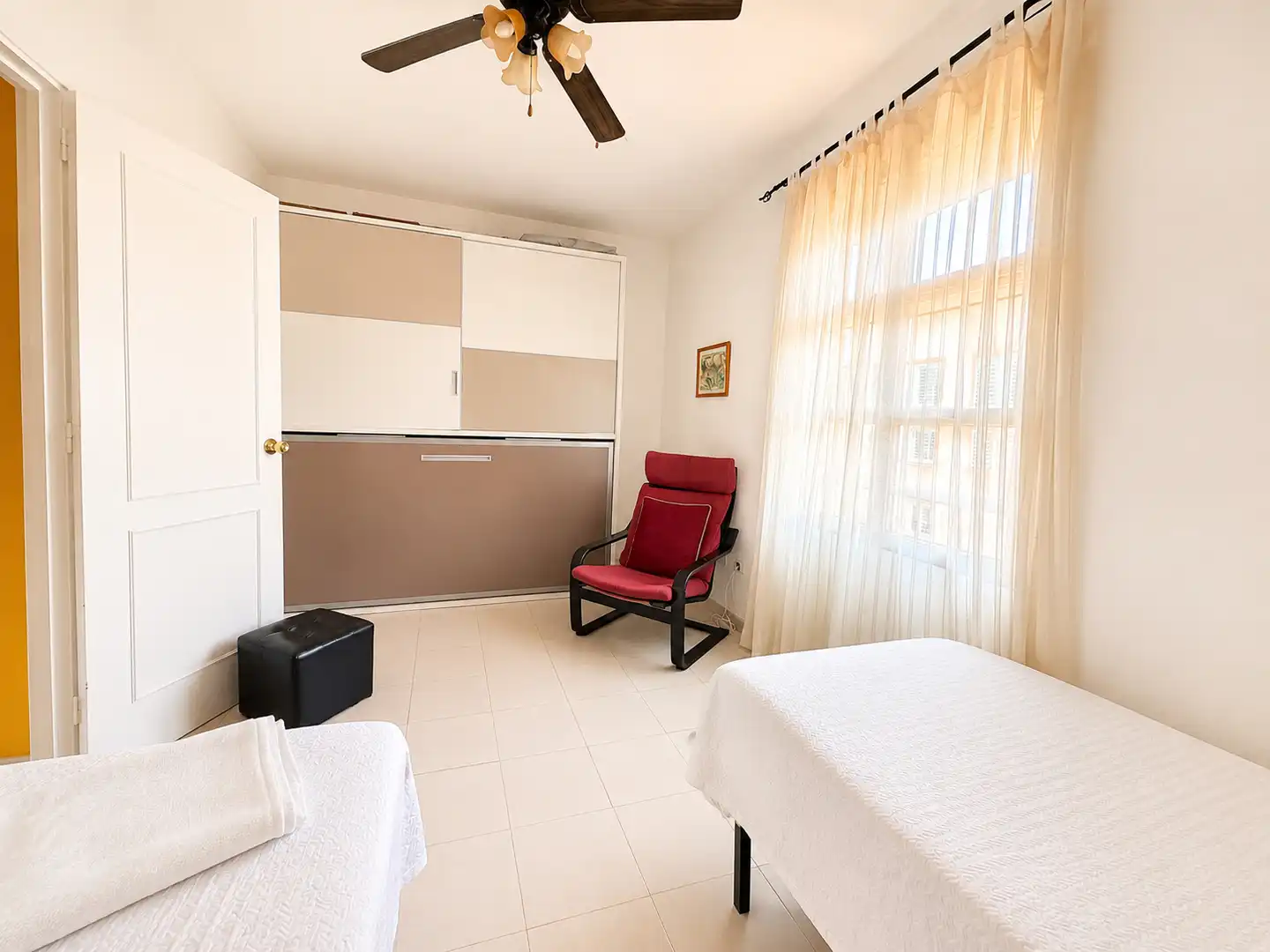 Schlafzimmer von Einfamilien-Reihenhaus zum Verkauf in Granadilla de Abona mit Terrasse, Ofen und Waschmaschine