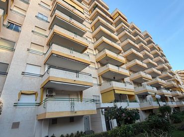 Appartement avec ascenseur à vendre à Playa de Gandia