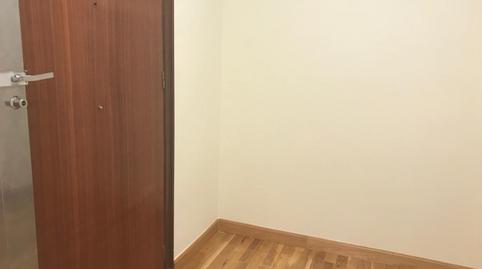 Photo 3 of Flat to rent in Gran Via, La Rioja