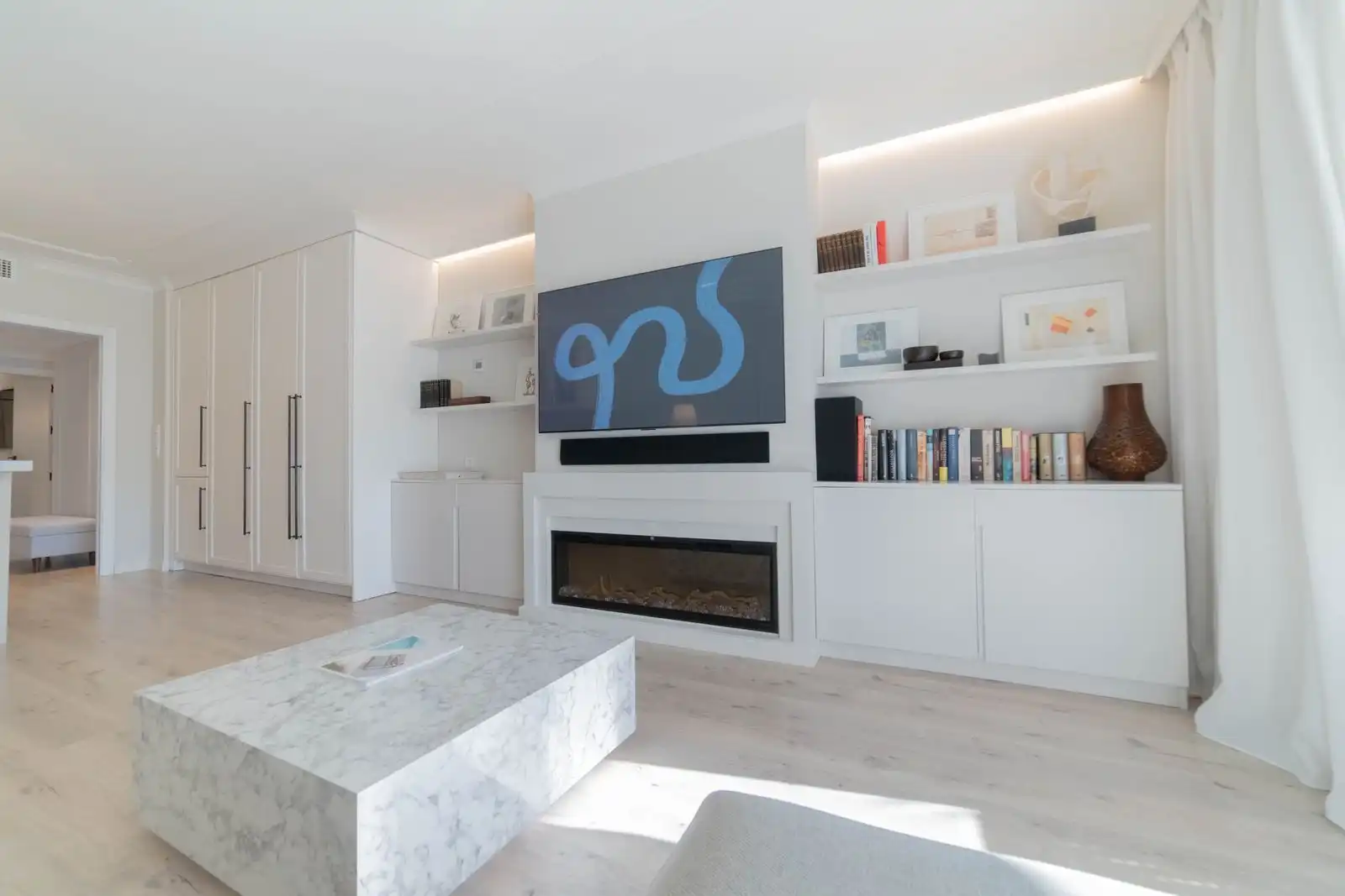 Sala de estar de Piso en venta en Marbella con Aire acondicionado, Terraza y Trastero