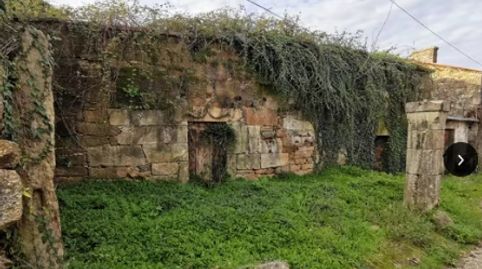 gran oportunidad!!!!!! se vende casa  PARA RESTAURAR CON FINCA, (en ames, san tome, lugar pedrouzos  a( a 5 minutos de Bertamirans, imatge 3