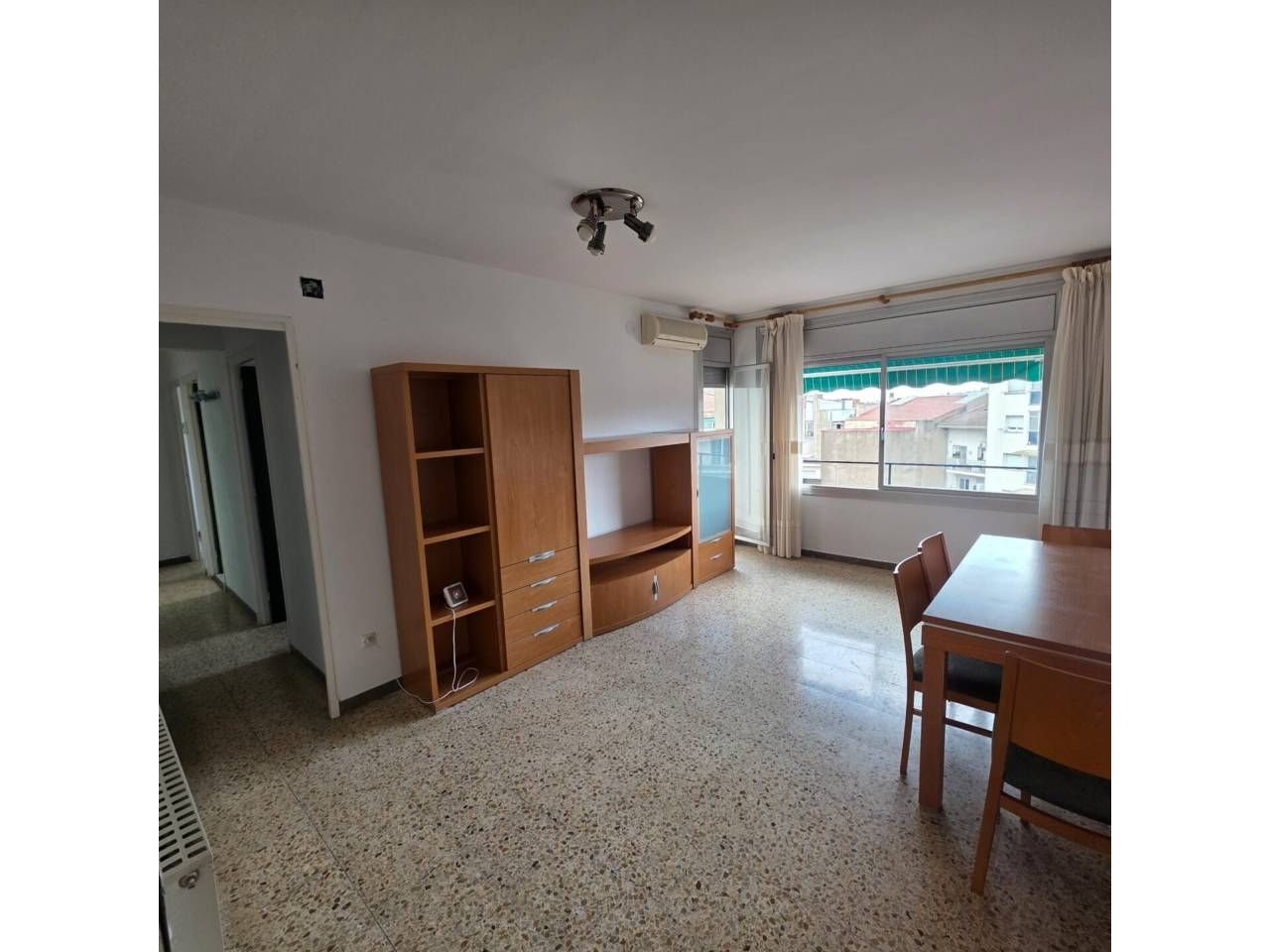 Sala de estar de Piso en venta en Terrassa con Aire acondicionado, Calefacción y Balcón
