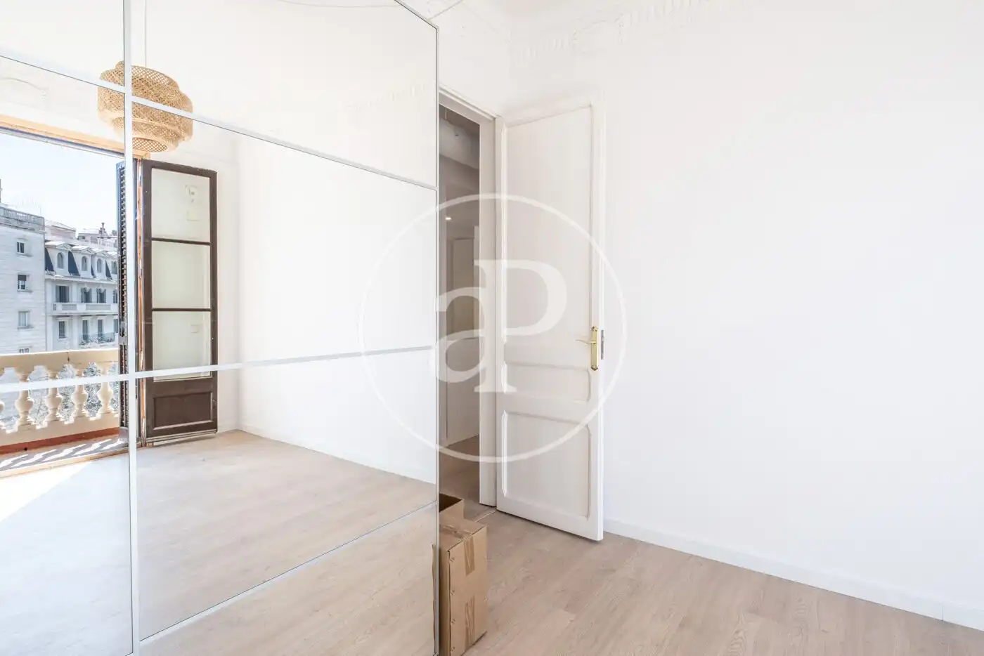 Bedroom of Flat for rent in Barcelona  with Air Conditioner, Heating and Balcony
