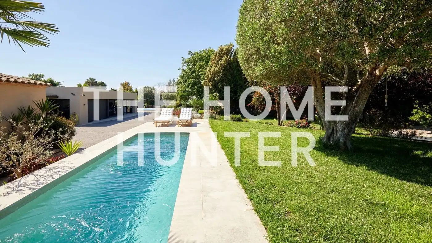 Exterior view of Houses for sale in Ventalló  with Air Conditioner, Heating and Private garden