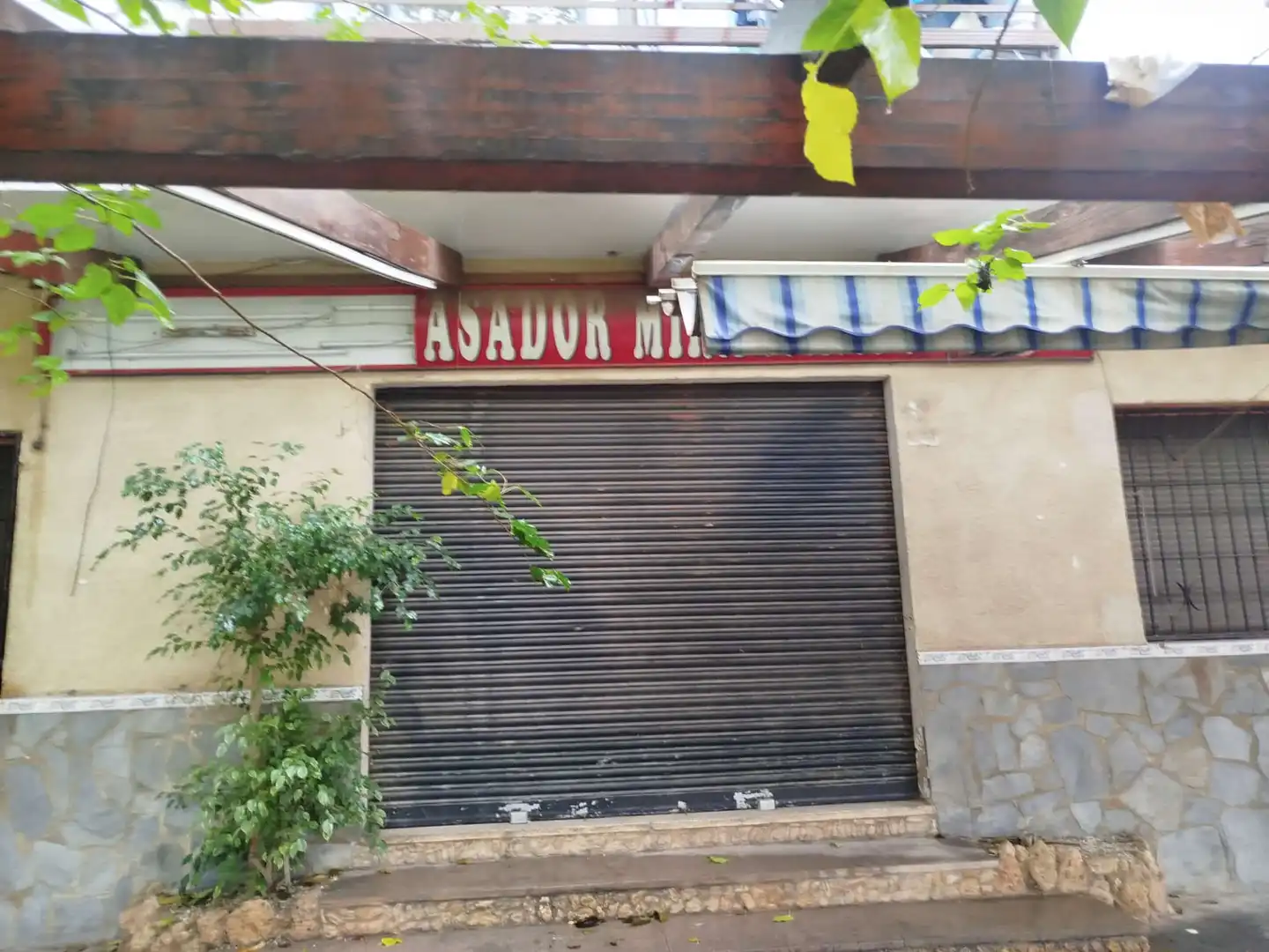 Edificio en venta en Chiva con Piscina comunitaria