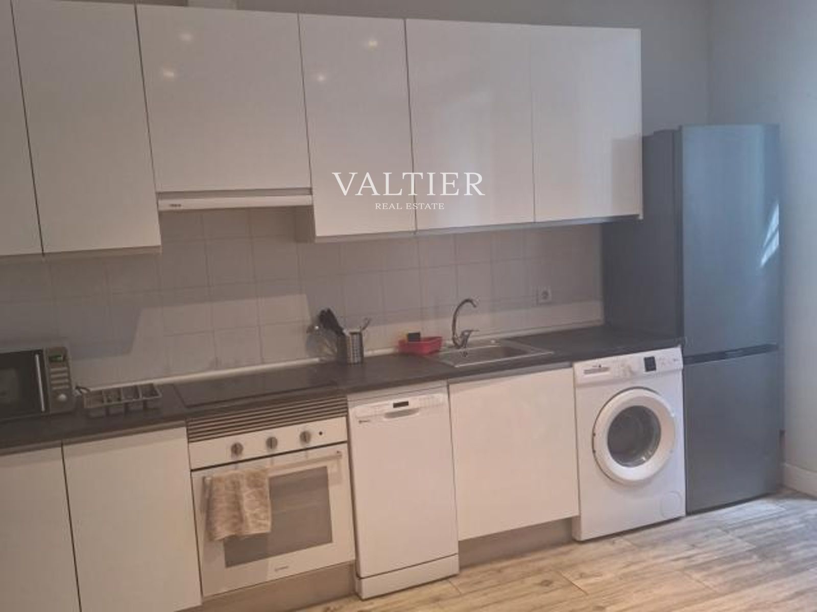 Kitchen of Flat for rent in  Madrid Capital  with Heating and Furnished