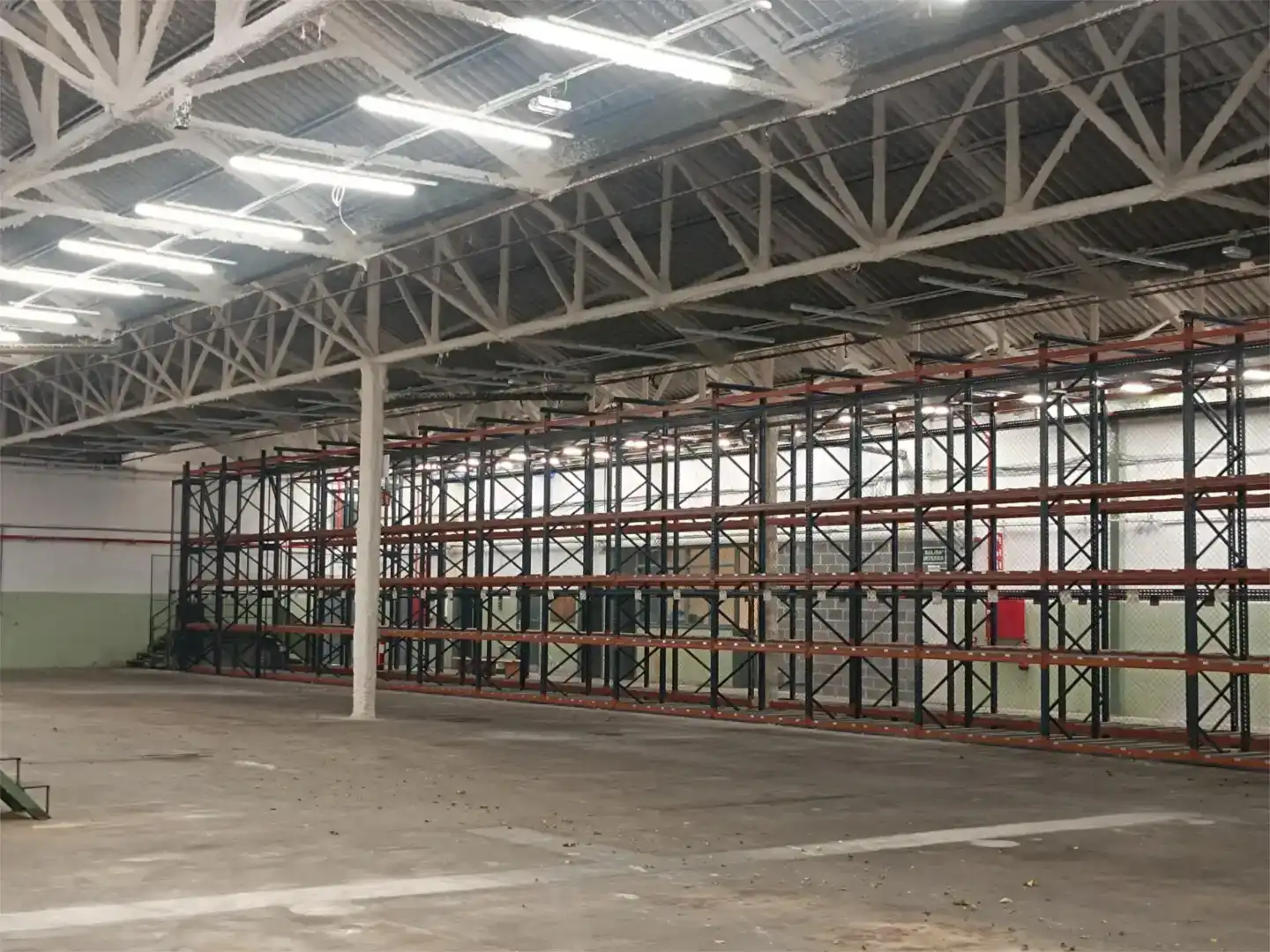Fabrikhallen zur Miete in Elgoibar