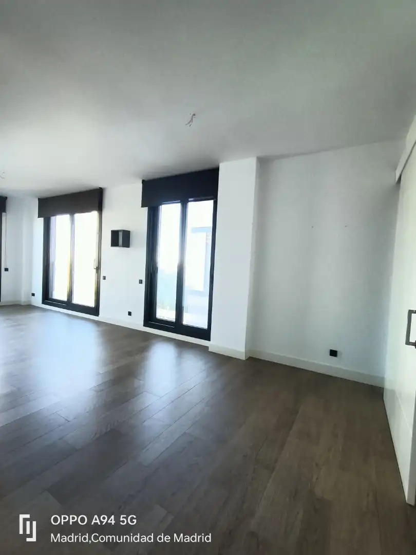 Sala de estar de Piso de alquiler en Madrid con Aire acondicionado, Calefacción y Horno
