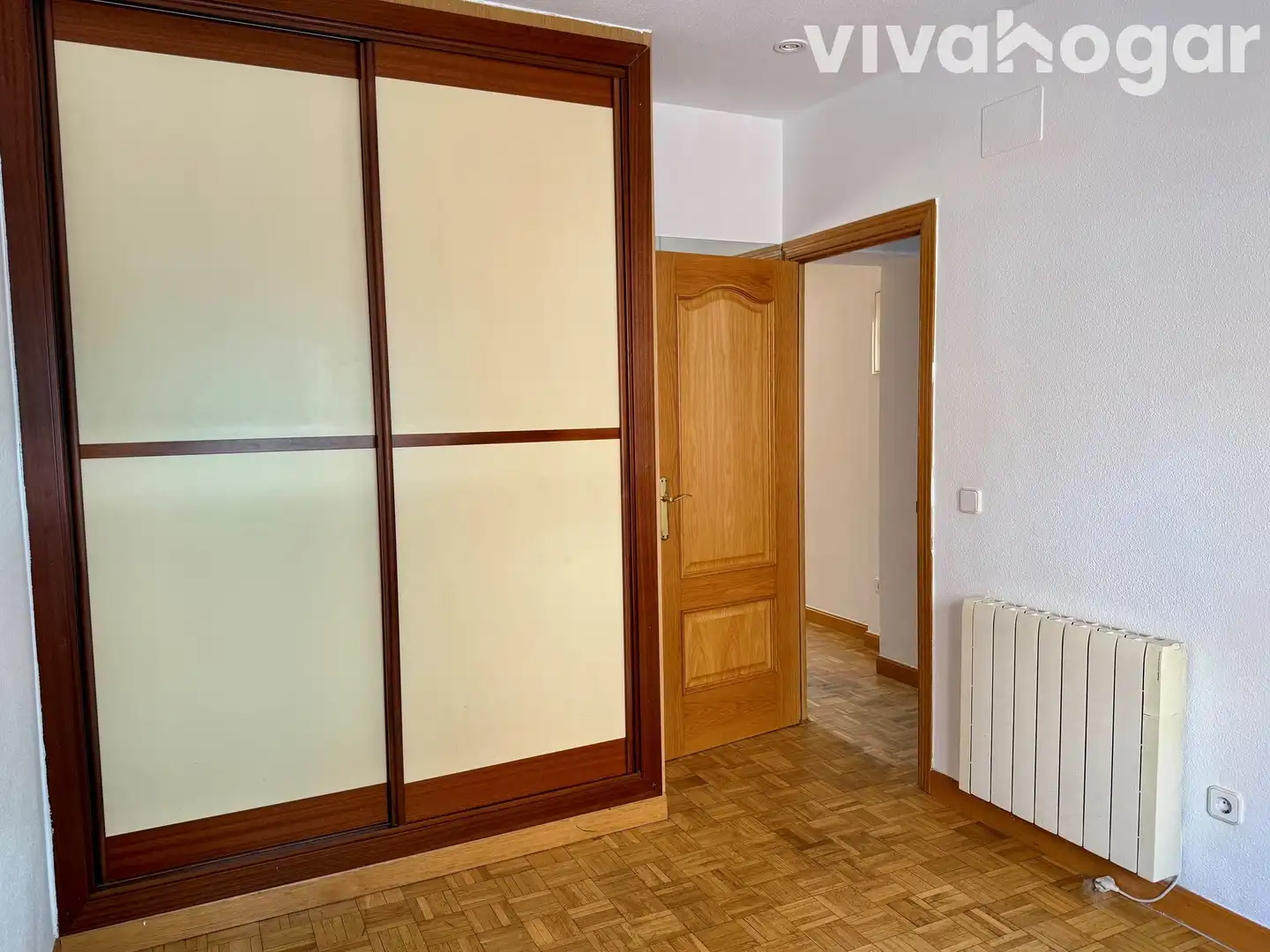 Bedroom of Flat for rent in Madrid