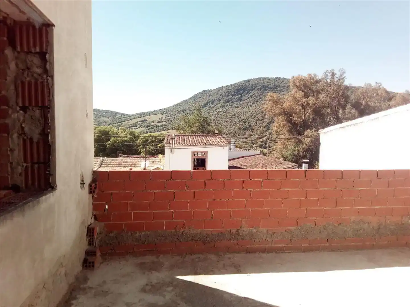 Casa o xalet en venda en Cortes de la Frontera amb Jardí privat i Traster