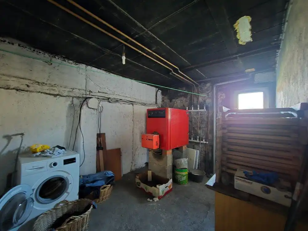 Country homes for sale in Jasa  with Heating and Private garden