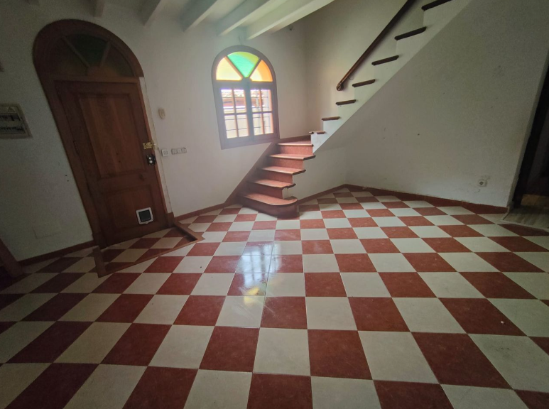 Casa adosada en venda en Puigpunyent