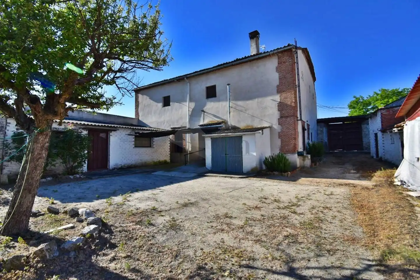 Vista exterior de Casa o chalet en venta en Villaverde de Íscar