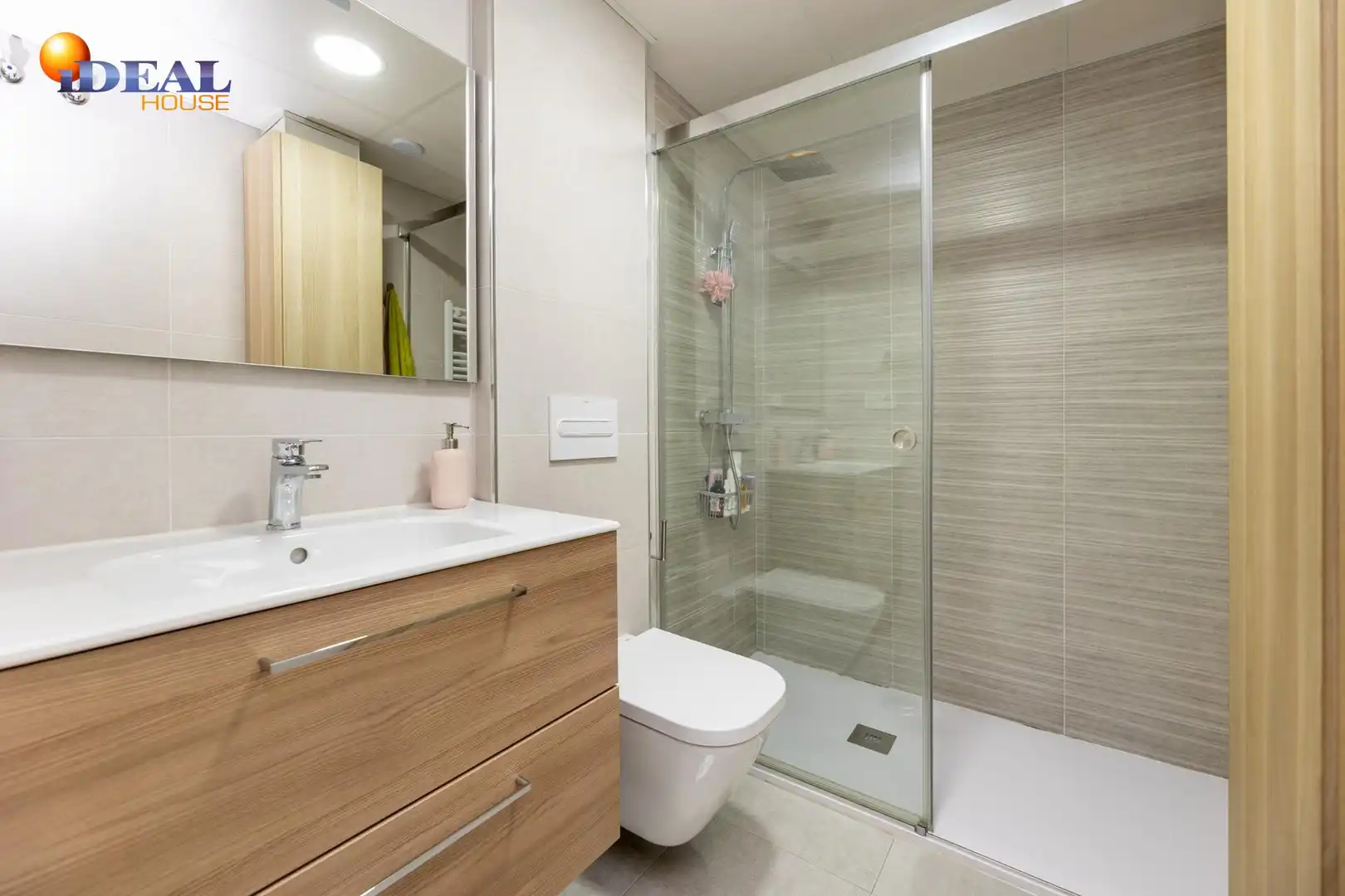 Flat with lift for sale in Calle PINTOR VELAZQUEZ 11, imagen 22