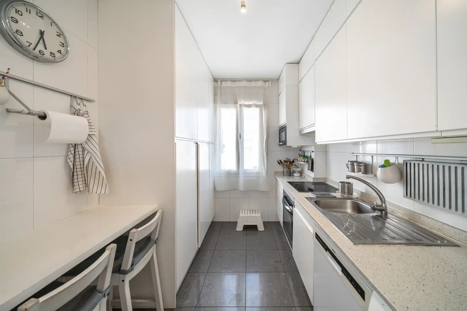 Penthouse with lift for sale in Calle de Guzmán el Bueno 38, imagen 47