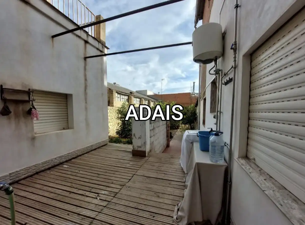 Casa amb jardí en venda a Avinguda Sant Cristòfol 1, imagen 9