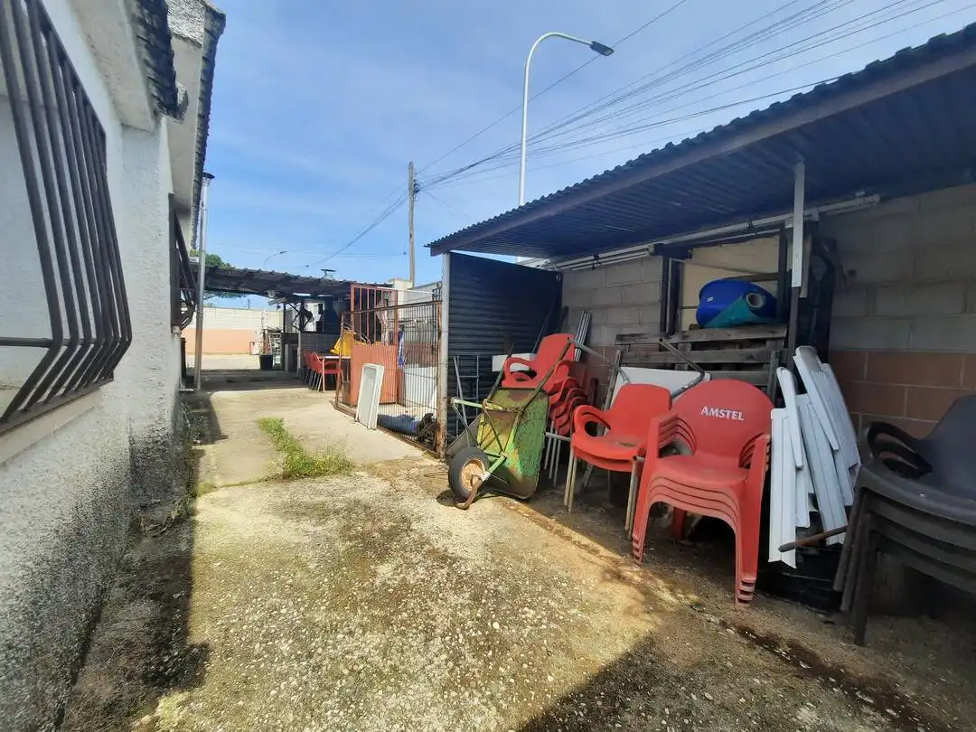 Haus oder Chalet zum Verkauf in Escalona mit Klimaanlage, Heizung und Abstellraum