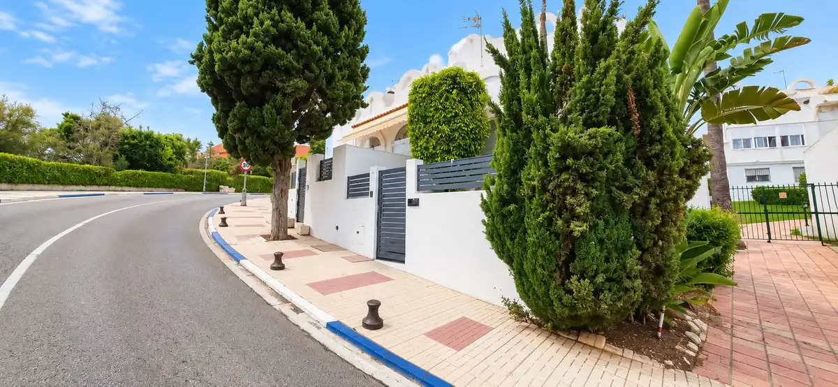 Terraced house for sale in Elviria - Cabopino, imagen 2