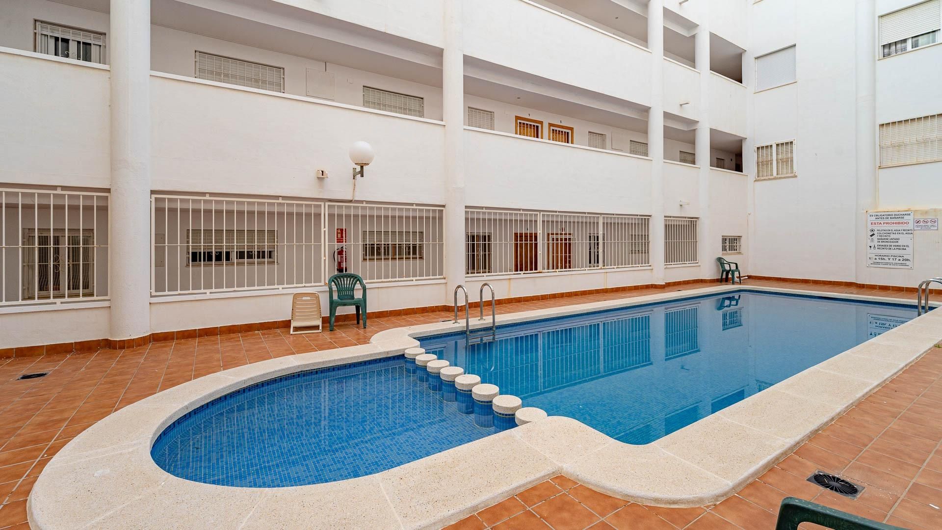 Swimming pool of Apartments for sale in Torrevieja  with Terrace, Furnished and Community pool