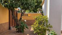 Garden of Single-family semi-detached for sale in Castilleja de la Cuesta  with Air Conditioner, Heating and Private garden