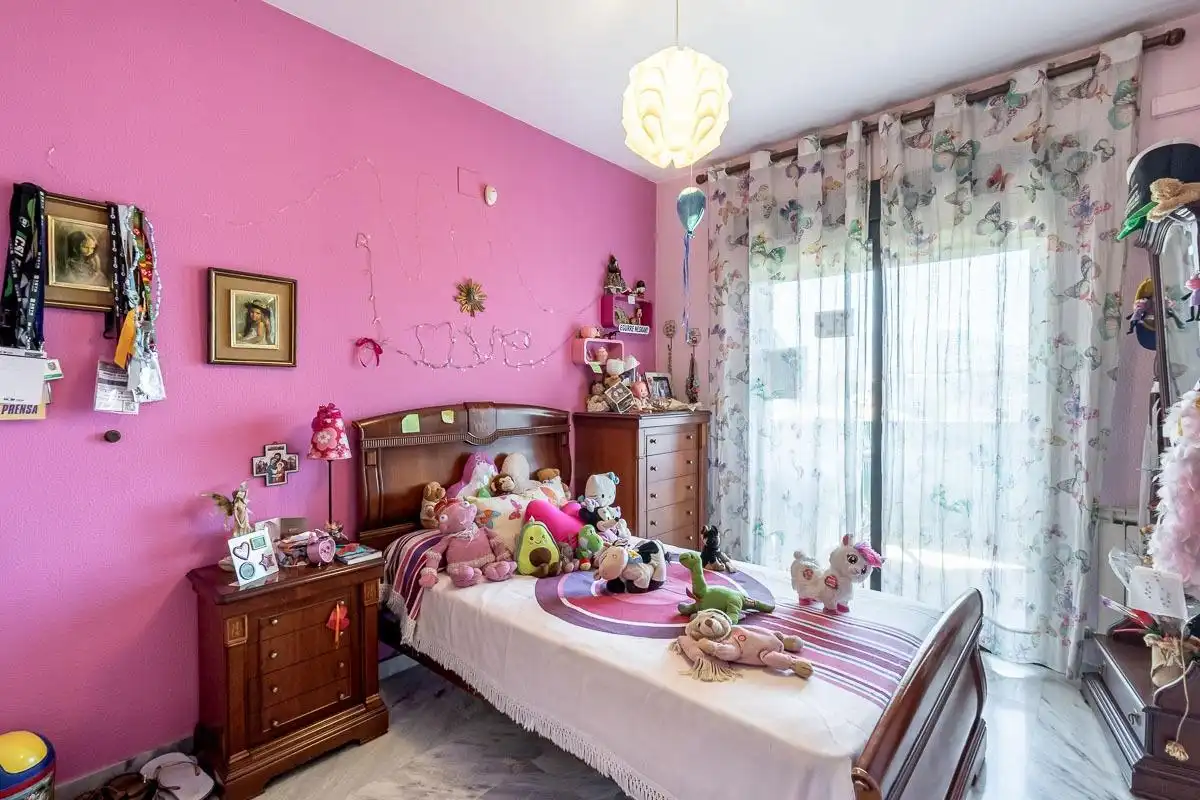 Habitación de Piso en venta en Granada con Aire acondicionado, Calefacción y Terraza