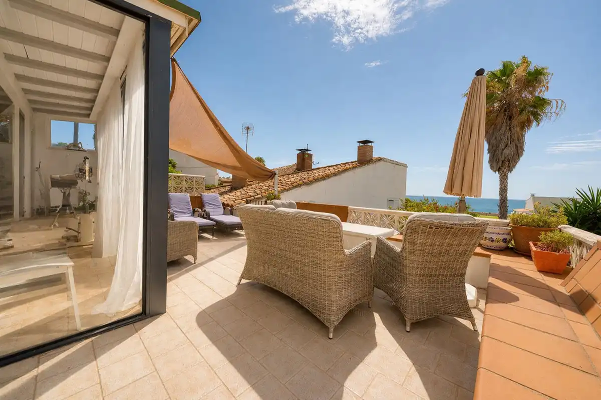 Terraza de Casa adosada en venta en Estepona con Aire acondicionado, Jardín privado y Terraza