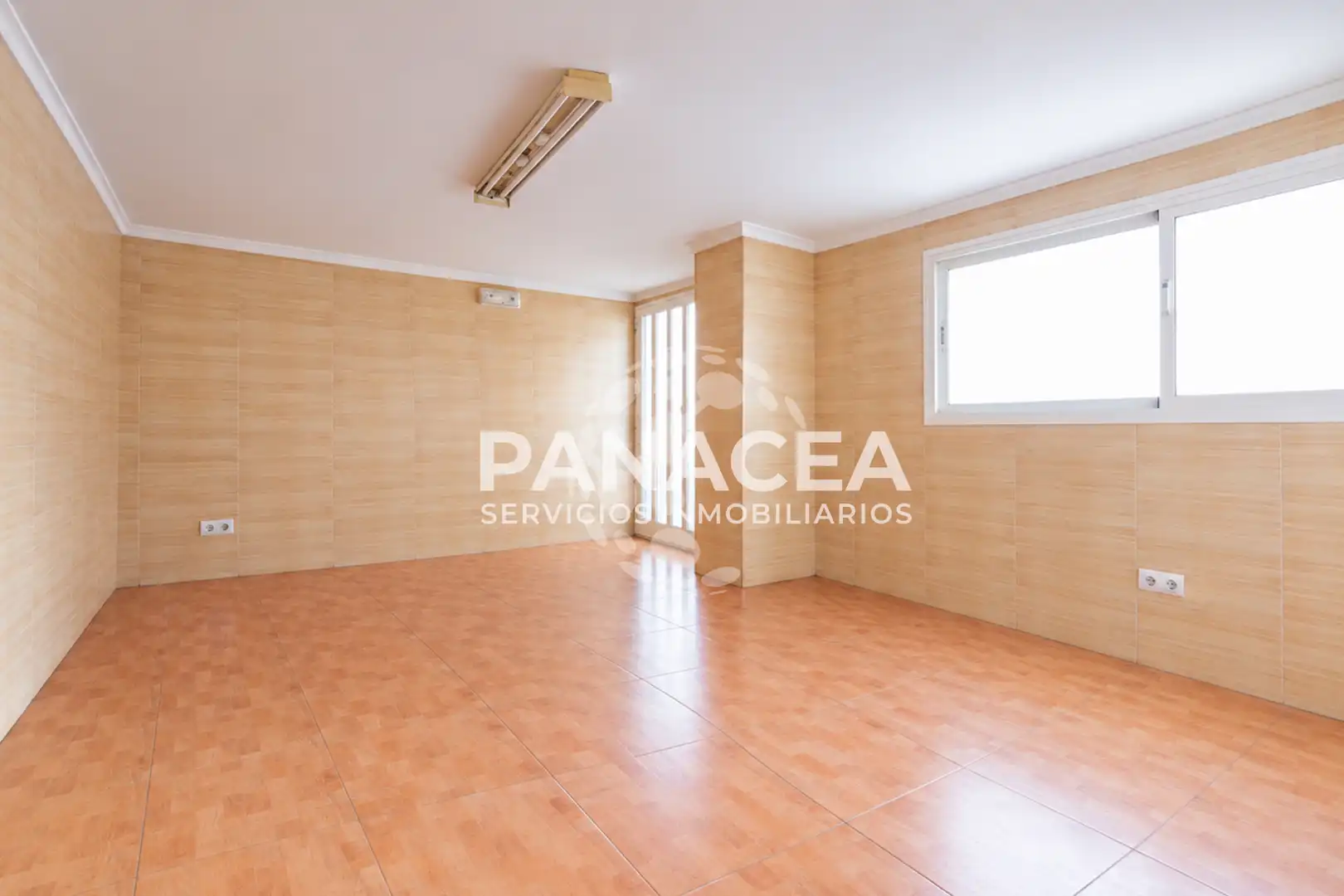 Commercial properties for sale in La Mojonera, Almería