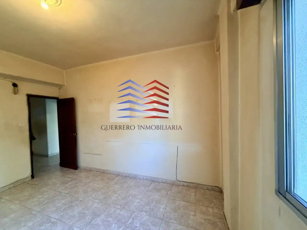 Piso en venta en Ourense Capital  con Terraza, Trastero y Balcón