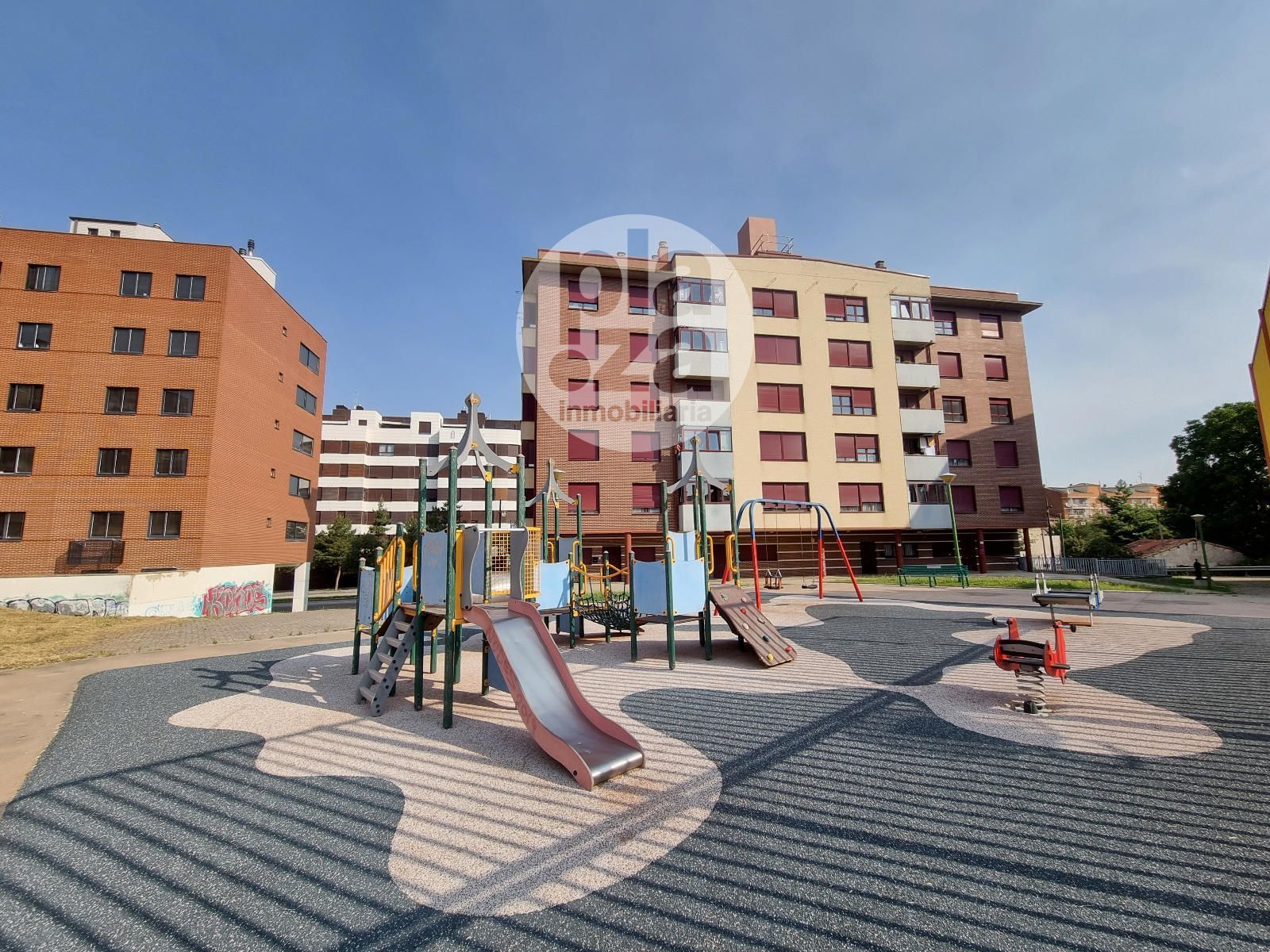 Exterior view of Flat for sale in Burgos Capital  with Heating