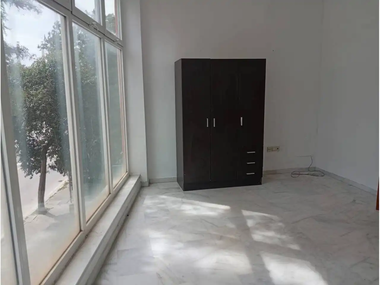 Habitación de Oficina de alquiler en Jerez de la Frontera